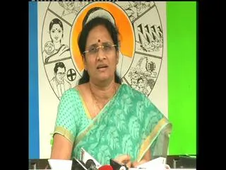 Vasireddy Padma Questioning Chandrababu against Cash for Vote scam - Sakshi