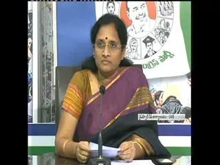 Its Bad day for us Says Vasi Reddy Padma - Sakshi