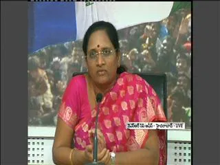 YSR CP Leader Vasireddy Padma fires on Chandra Bau and Kiran - Sakshi