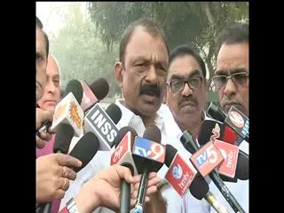 congress projects to seeking ap special status - Sakshi