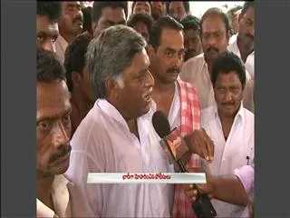 ysrcp-demand-for-thota-narasimham-arrest - Sakshi