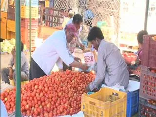 vegetable price hike - Sakshi