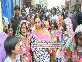 Gadapa Gadapaku YSRCP in Khairatabad - Sakshi
