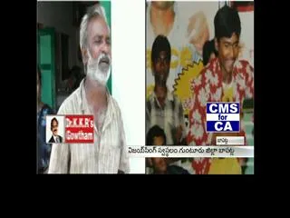 Nepal earthquake : Vetakaram movie actor vijay died - Sakshi