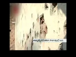 Pakistan warns India of retaliation over cross-border firing - Sakshi