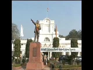 Arvind Kejriwal to take Oath as Delhi CM on Valentine Day - Sakshi