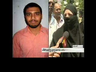 Anifs wife at Mgm hospital in warangal - Sakshi