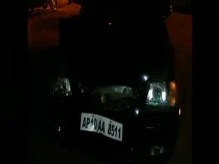 Drunk Business Woman creates Hulchul in Old alwal - Sakshi