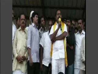 Students punch dialogues on kadapa tdp mla satish kumar - Sakshi