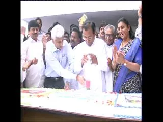 YS Jagan Birthday celebrations in YSRCP office - Sakshi