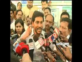 YS Jagan Mohan Reddy slams Chandrababu - Sakshi