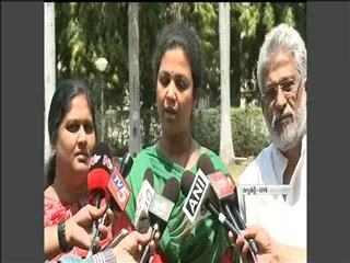 I will never leaver YSR CP, Says Bhutta Renuka - Sakshi