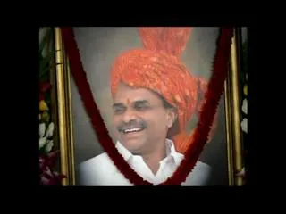 manasunna maa raja ! - Sakshi
