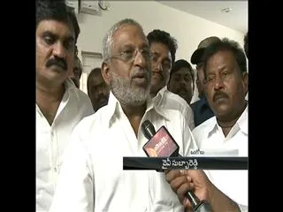 'AP govt exerting pressure on Sivaramakrishnan Committee' - Sakshi