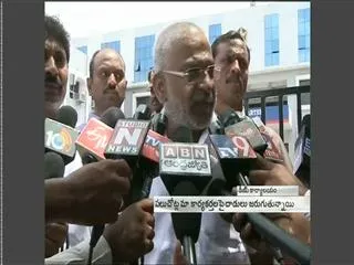 yv subba reddy met ap dgp - Sakshi