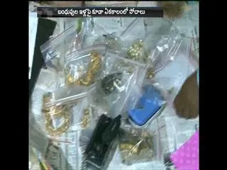 ACB raids on panchayati officer houses - Sakshi