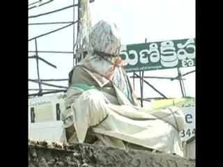 jc prabhakar reddy takes on prabhakar chowdary - Sakshi