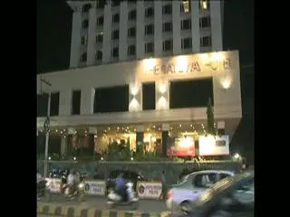 Chandrababu Carteret Meeting at Gateway Hotel in Vijayawada - Sakshi