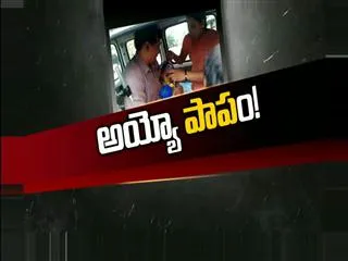 Lorry Smashes Child infront of School - Sakshi