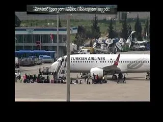 Bomb threat diverts Turkish Airlines flight - Sakshi