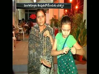 Chain snatching in Sultan bazar - Sakshi
