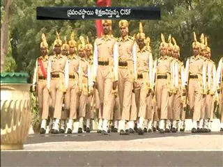 Police passing out parade in Hyderabad - Sakshi