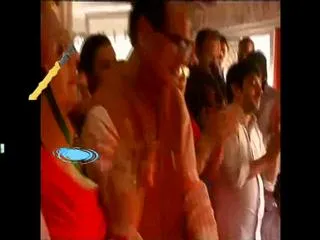 Madhya Pradesh CM Shivraj Singh Chouhan immersing an idol of Lord Ganesh - Sakshi