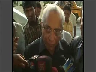 BCCI President Jagmohan Dalmiya Hospitalised With Chest Pain in Kolkata - Sakshi