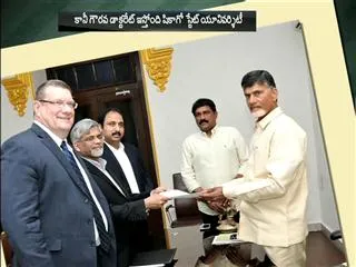Chandrababu false campaigns against honorary doctorate - Sakshi