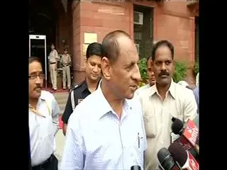 We discuss national, internaltion news, says governor narasimhan - Sakshi