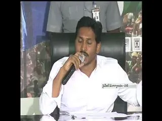 ys-jagan-mohan-reddy-to-go-on-indefinite-hunger-strike-on-september - Sakshi