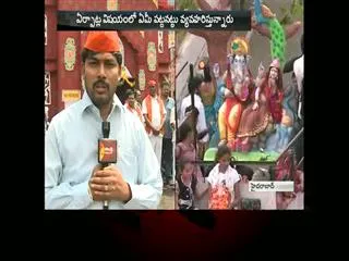 CM KCR Negligence on ganesh celebrations - Sakshi