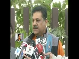 Angry Kirti Azad demands explanation for suspension from PM Modi - Sakshi