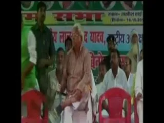 lalu prasad escaped from an accident - Sakshi