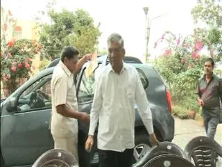 Former minister Vijayarama rao to goodbye to TDP - Sakshi