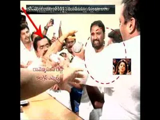 Ministers support to TRS MLA to MLA Fight - Sakshi