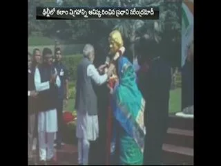 Narendra Modi  unveiled A.P.J. Abdul Kalam's statue  in New Delhi - Sakshi