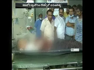 Faction Attack in Kadapa one Injured - Sakshi