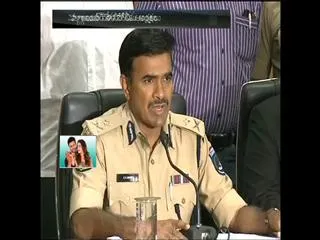 New Year when the police sanctions - Sakshi