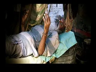 A Common Man (Ramana Murthy) fight with Government Department Last 10 Years - Sakshi