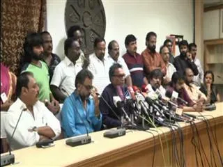 kollywood support to rajiv gandhi murder case accused - Sakshi