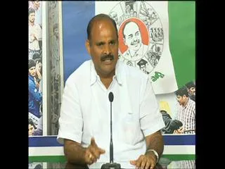 how can chandra babu takeup raithu yatra withour loan waiver - Sakshi