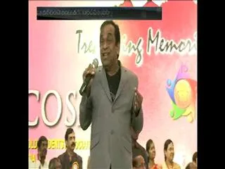 comedian Brahmanandam in Rangaraya medical college - Sakshi