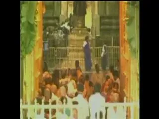 Heavy rains lashes tirumala - Sakshi