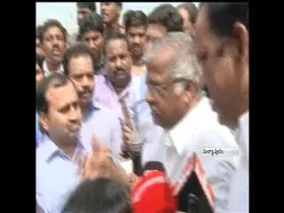 AP capital village farmers concern their lands - Sakshi