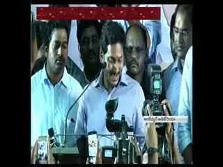 ys jagan mohan reddy speech in yuvabheri - Sakshi