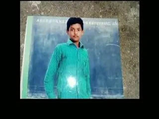 9th Class Boy Dies In Swarnamukhi Lake Tiruchanur - Sakshi