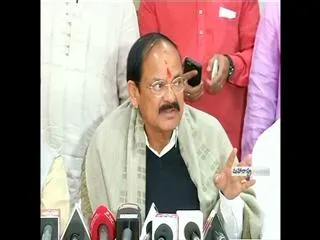 There is no political involvement in smart cities: venkaiah naidu - Sakshi