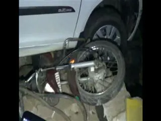 road accident in vishakapatnam high way - Sakshi
