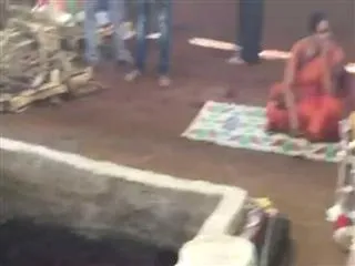 telangana cm KCR couple perform Ganapati puja for chandi Yagam - Sakshi